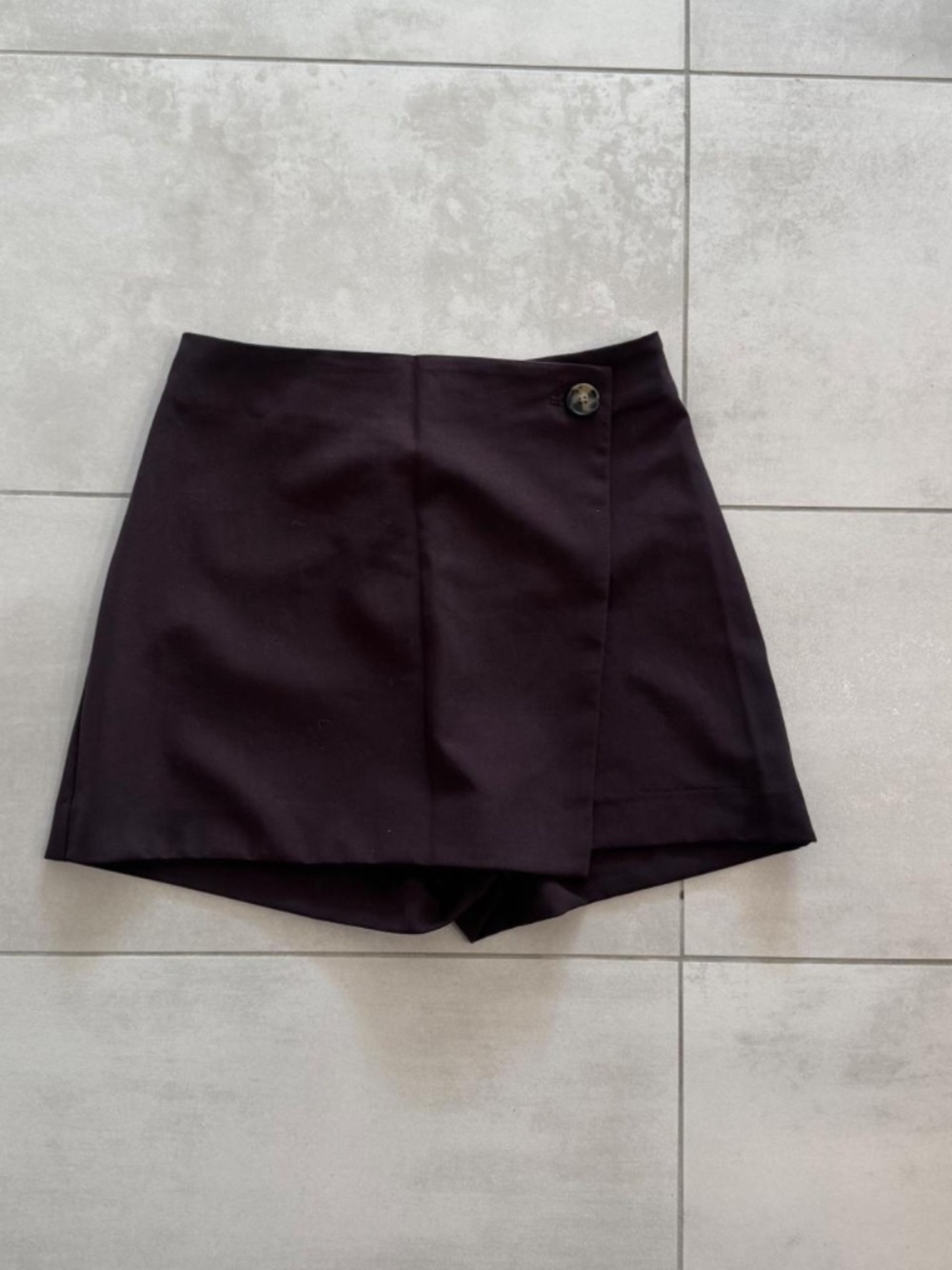H&M chocolate brown wrap skort